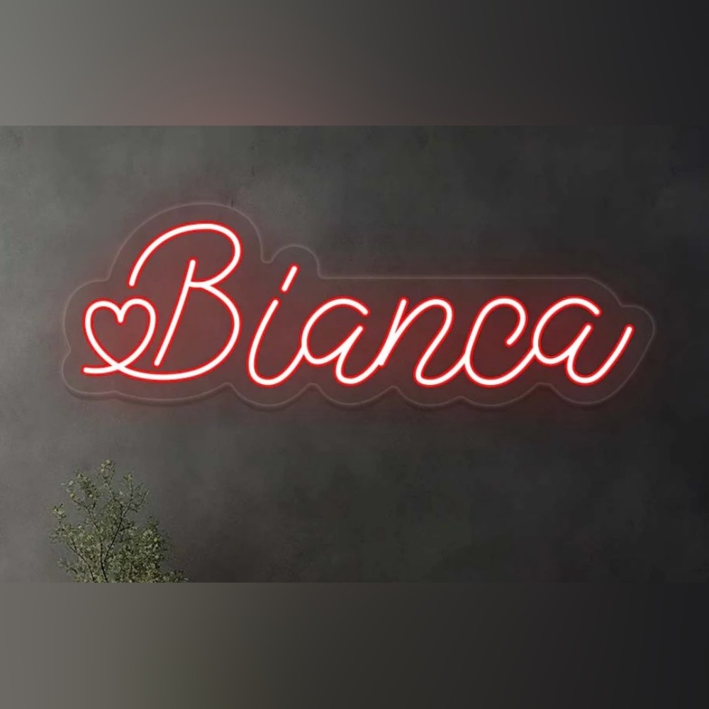 Meet your Posher, Bianca